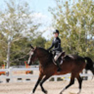 Meet your Posher, Caroline